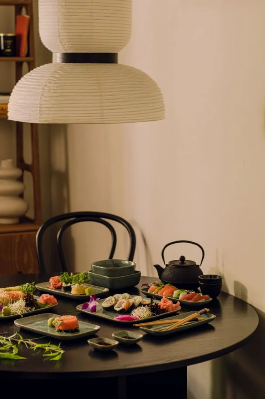 Zestaw do sushi dla 2 osób DUKA THORA 6 elementów niebieski kamionka